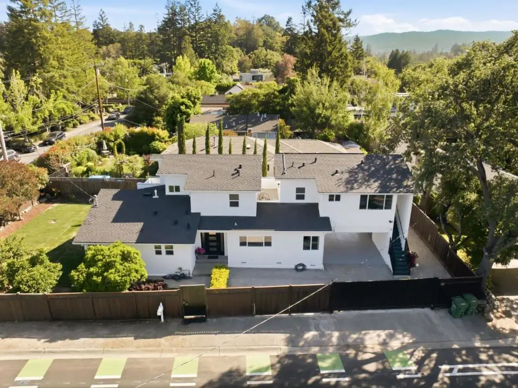 Address Withheld By Seller, Atherton, CA 94027 - #1
