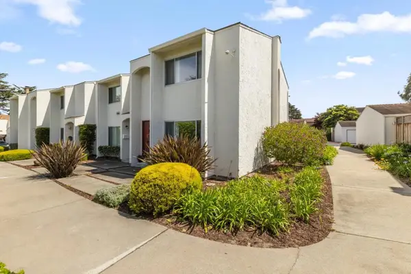3137 Seacrest Avenue #5, Marina, CA 93933