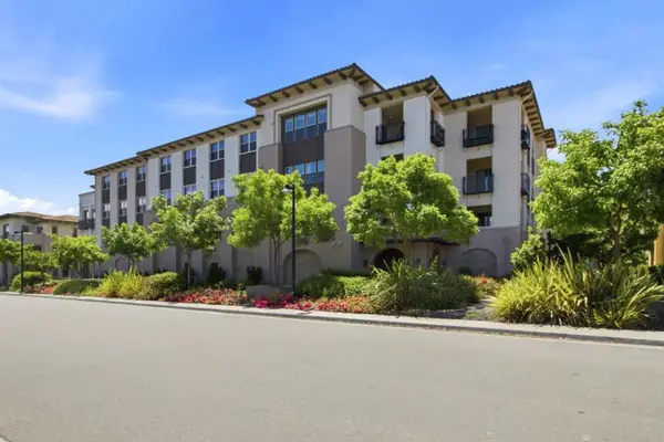 1069 Bigleaf Place #202, San Jose, CA 95131