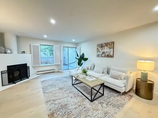 165 Okeefe Street #11, Menlo Park, CA 94025