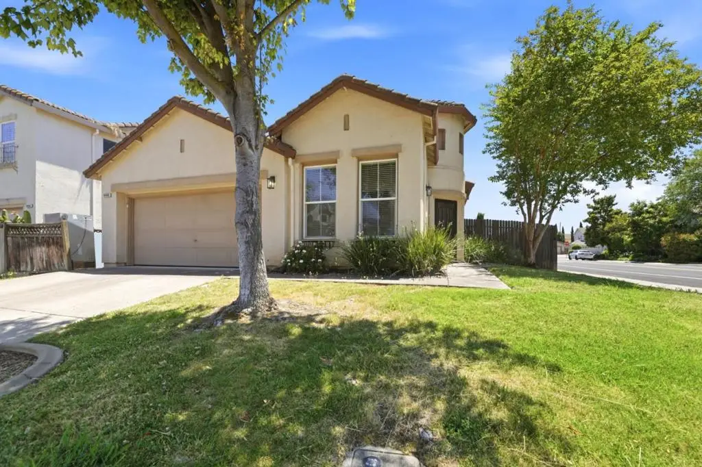9400 Trolio Way, Elk Grove, CA 95624 - #1