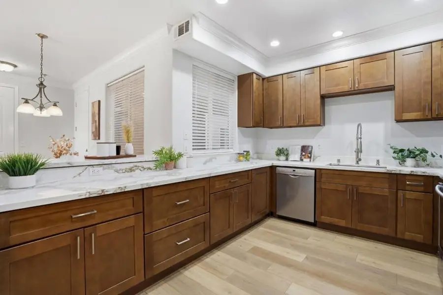 2330 University Avenue #190, East Palo Alto, CA 94303 - #2