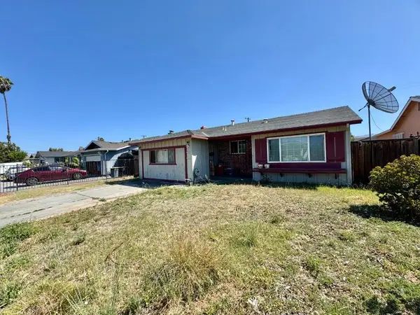 1486 Adrian Way, San Jose, CA 95122