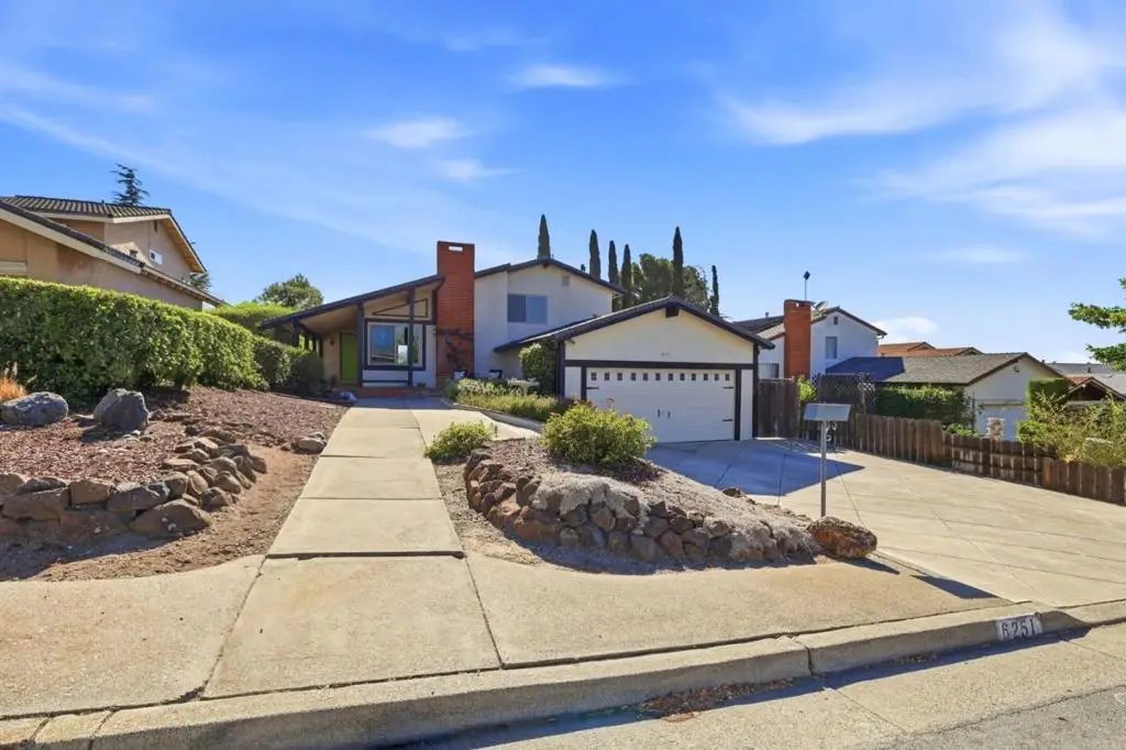 6251 Royal Oak Court, San Jose, CA 95123 - #1