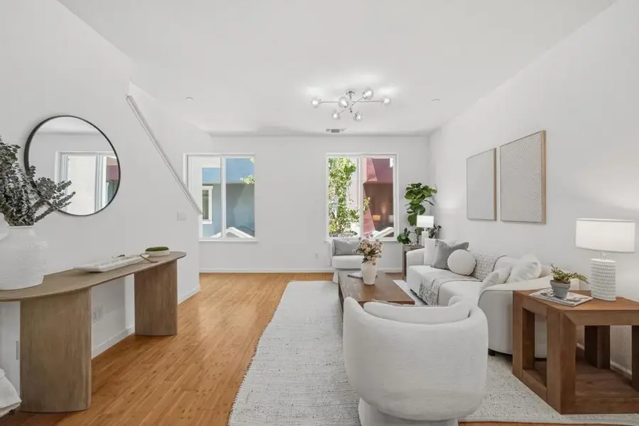 909 Alta Mar Terrace, San Jose, CA 95126 - #3