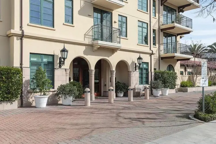 555 Byron Street #305, Palo Alto, CA 94301 - #1