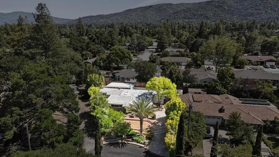 20210 Franklin Avenue, Saratoga, CA 95070 - #2