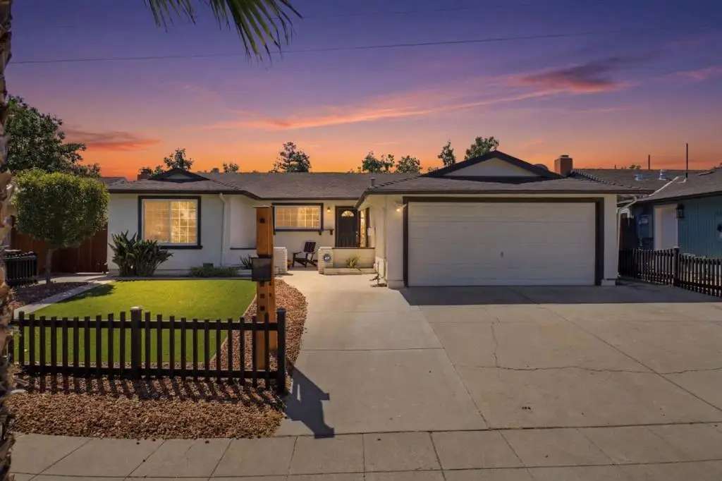 1052 Summerfield Drive, San Jose, CA 95121 - #1