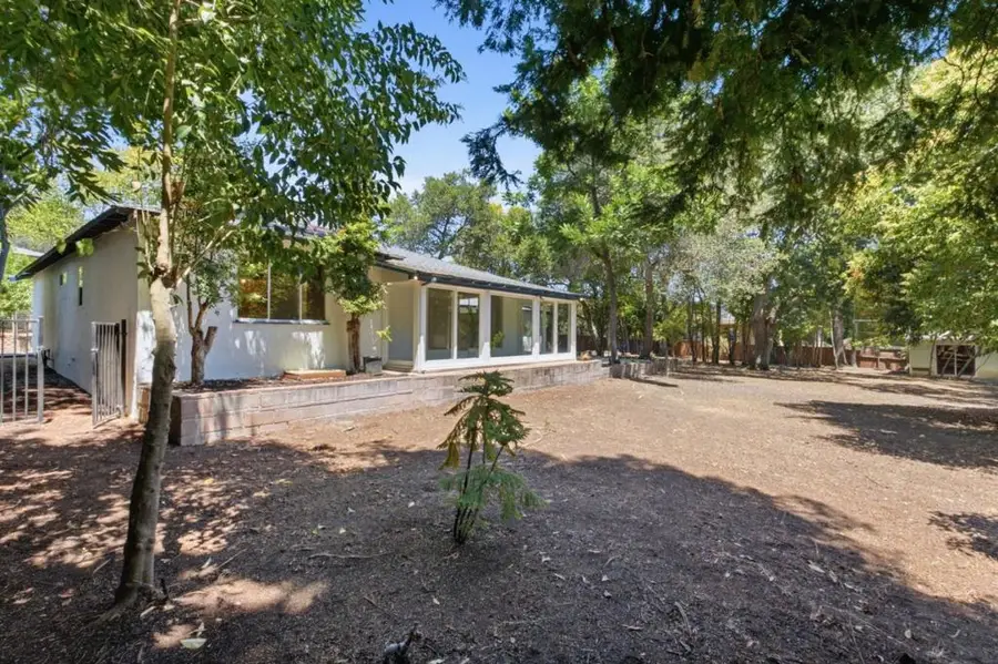 2033 San Carlos Avenue, San Carlos, CA 94070 - #3