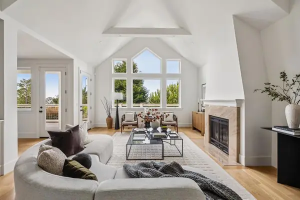 822 Columbus Street, El Granada, CA 94018