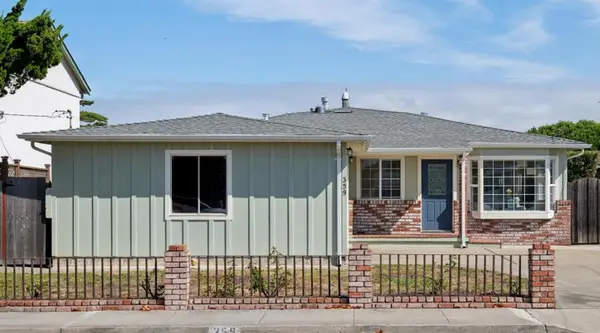359 Grove Street, Half Moon Bay, CA 94019