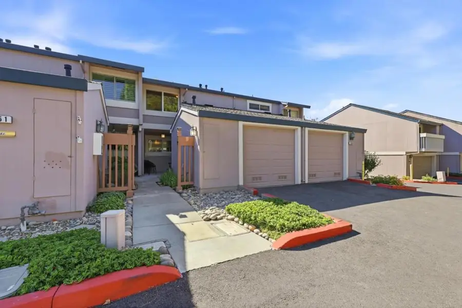 1349 Merrivale West Square, San Jose, CA 95117 - #3