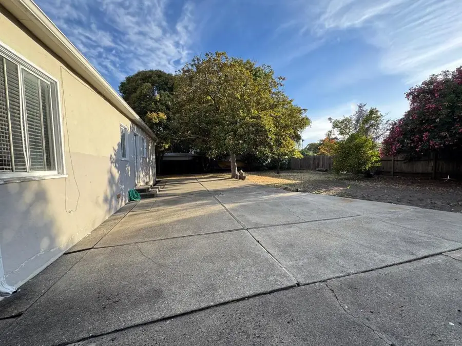 1303 Sevier Avenue, Menlo Park, CA 94025 - #2