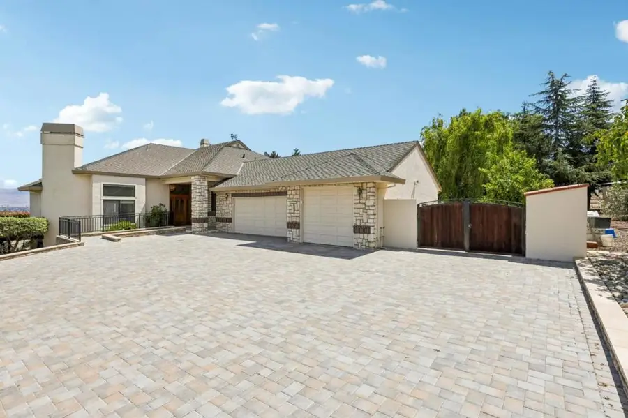 275 Nicholson Drive, Hollister, CA 95023 - #3