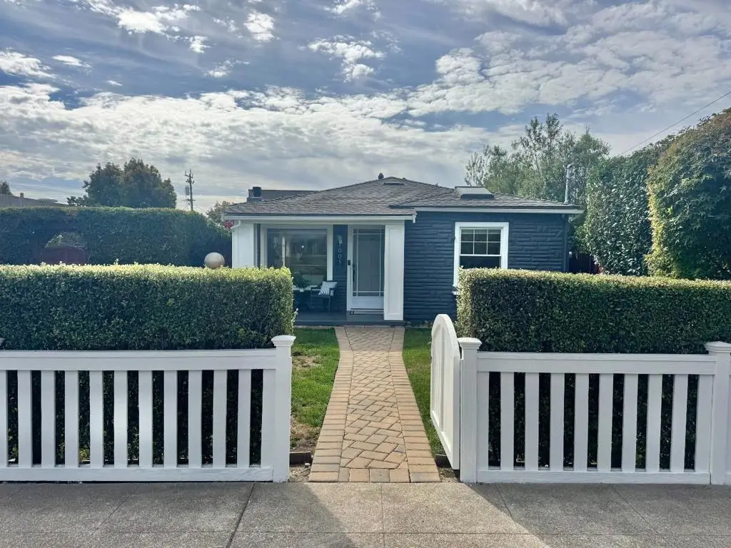 1005 Hall Street, San Carlos, CA 94070 - #1