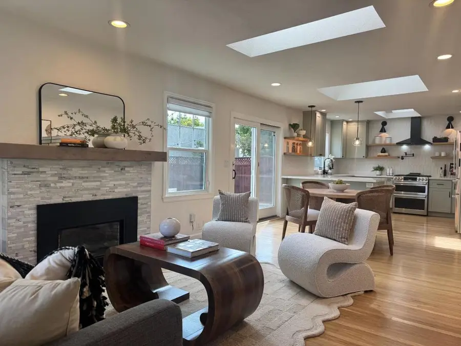1005 Hall Street, San Carlos, CA 94070 - #2
