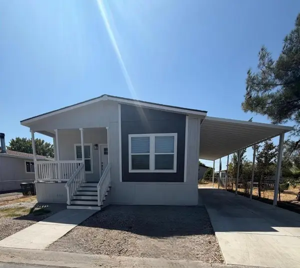 132 Village Circle #132, Sacramento, CA 95838