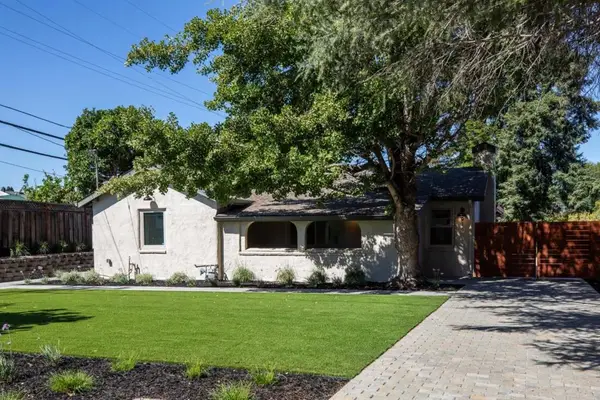 918 San Rafael Avenue, Mountain View, CA 94043