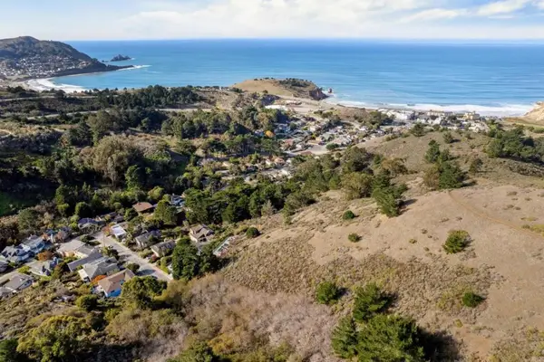 2 Calera Terrace, Pacifica, CA 94044