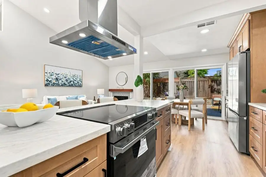 1385 Kelly Park Circle, Morgan Hill, CA 95037 - #2