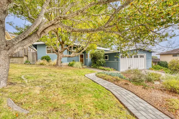 14 Shady Lane, Monterey, CA 93940
