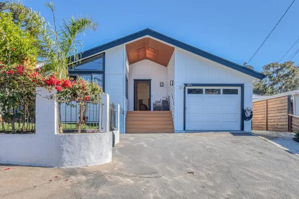 1205 Lincoln Avenue, Pacific Grove, CA 93950