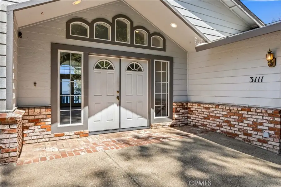 3111 Skyline Dr, Kelseyville, CA 95451 - Image #2