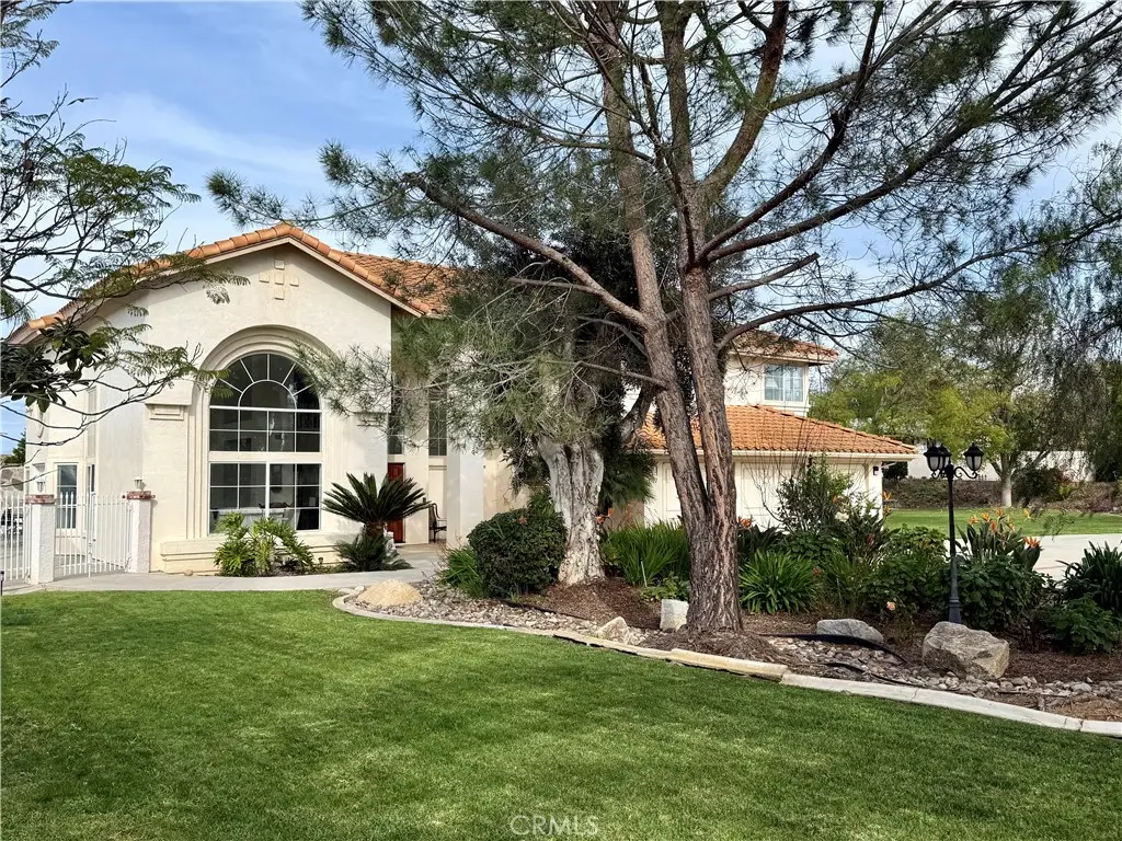 1902 Quiet Ranch Road, Fallbrook, CA 92028 - Image #1