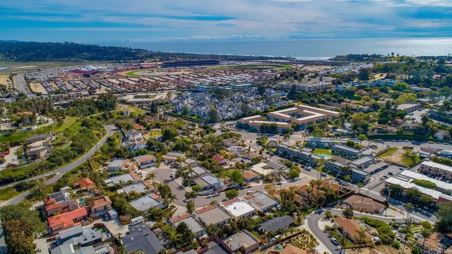 816 Viva Court, Solana Beach, CA 92075 - #3