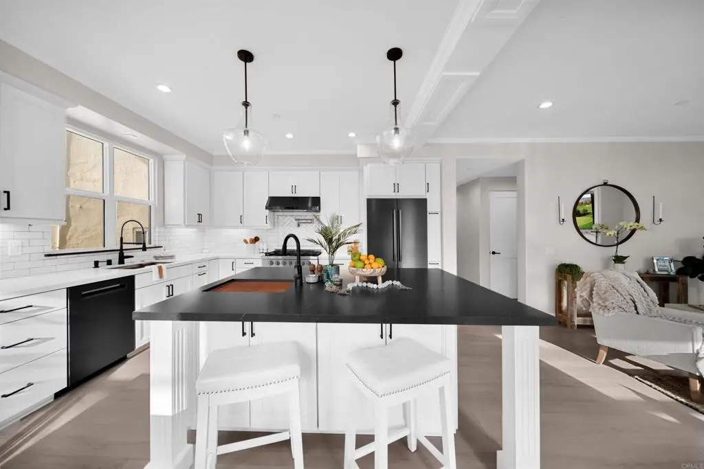 812 N Cleveland Street #1, Oceanside, CA 92054 - Image #1