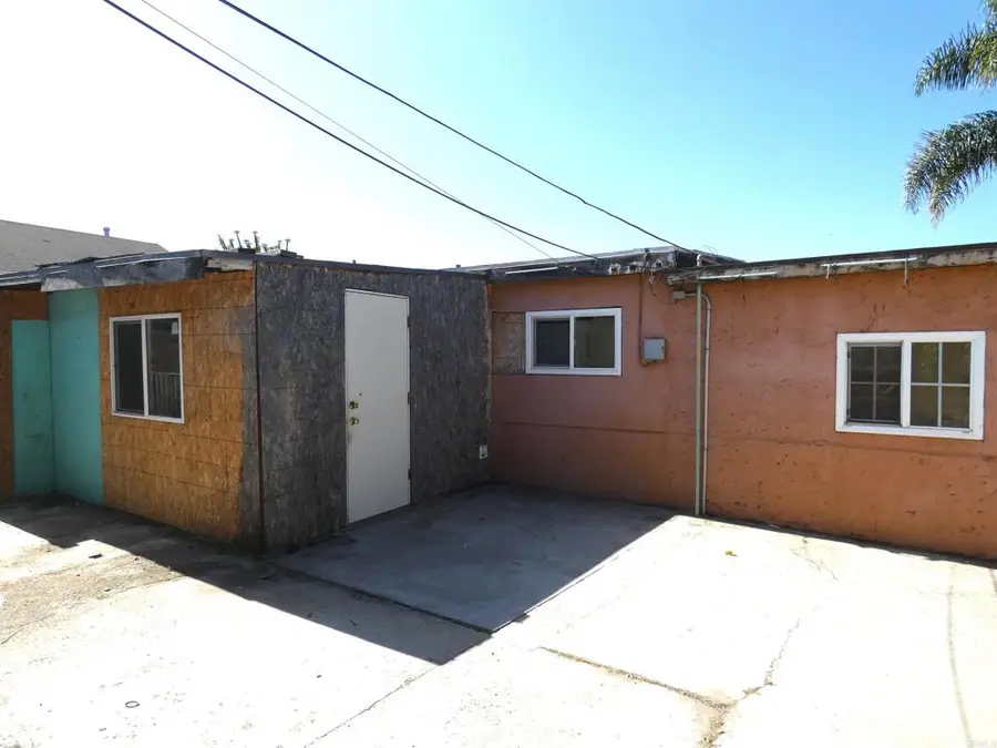 348 50 Montgomery Street, Chula Vista, CA 91911 - Image #3