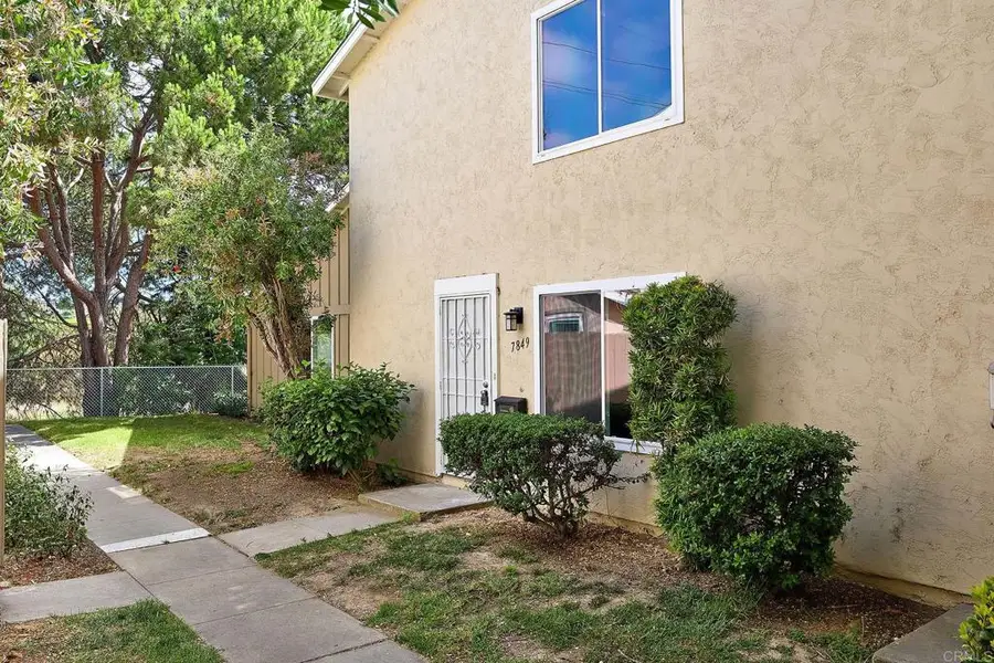 7849 Camino Glorita, San Diego, CA 92122 - Image #2