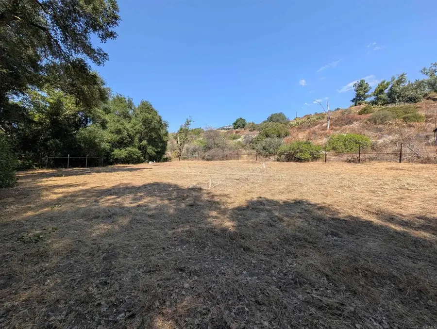 18868 Paradise Mountain Road, Valley Center, CA 92082 - Image #2