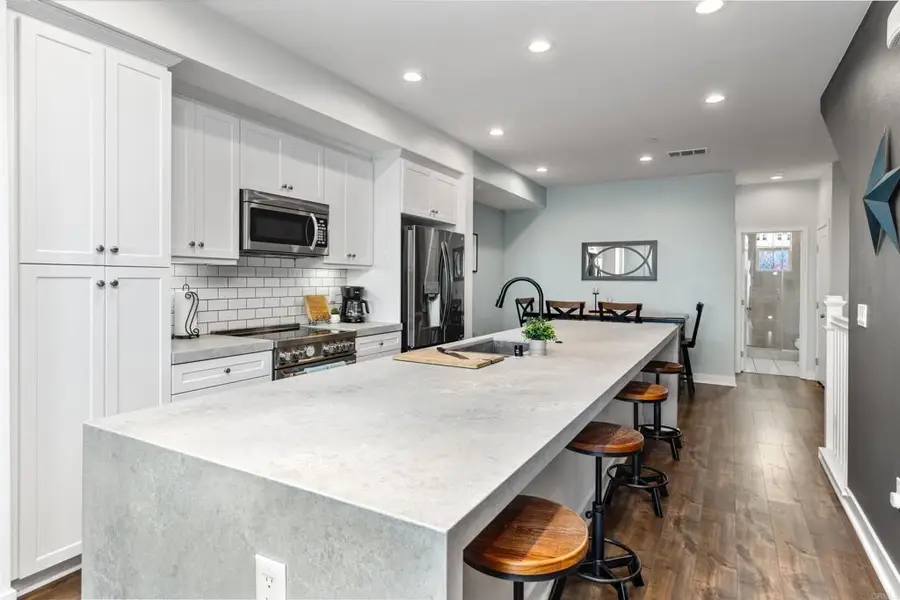 1121 Makena Way, Oceanside, CA 92054 - Image #2