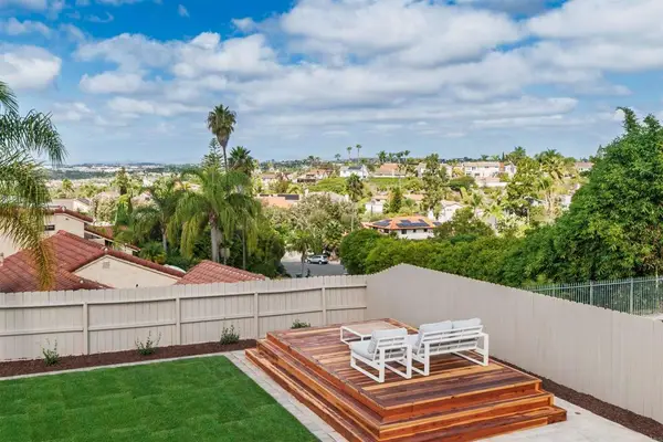 2568 Abedul Street, Carlsbad, CA 92009