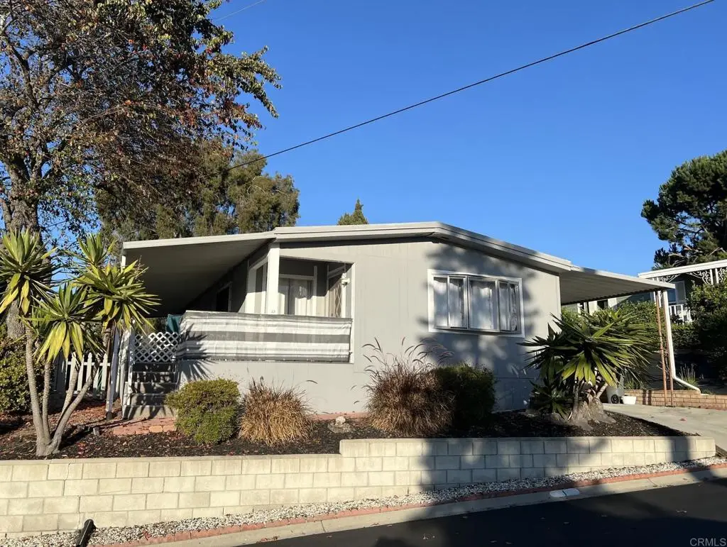 2130 Sunset Drive #1, Vista, CA 92081 - Image #1