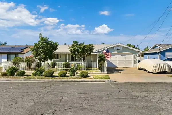 1480 Taylor Avenue, Escondido, CA 92027