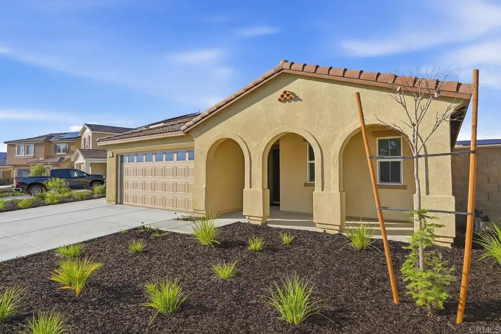1262 Allegiance Avenue, Hemet, CA 92543 - #1