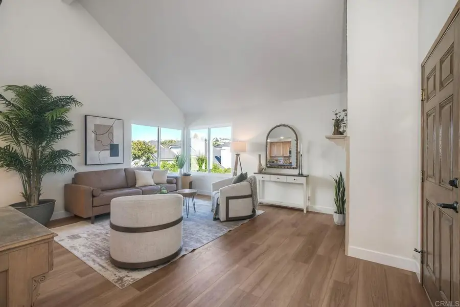 548 Via De La Valle #J, Solana Beach, CA 92075 - Image #2