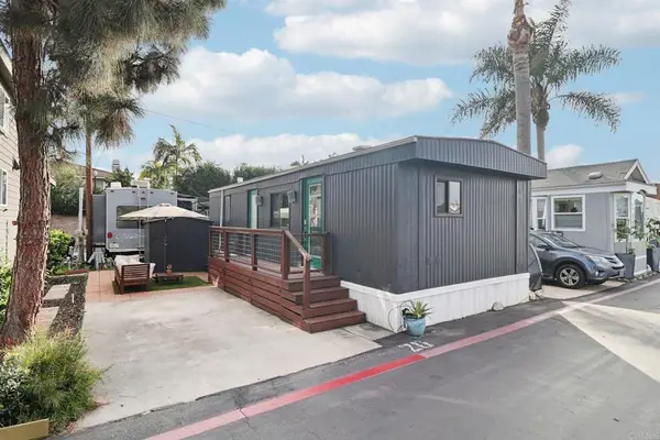 1549 N Vulcan Ave #20, Encinitas, CA 92024