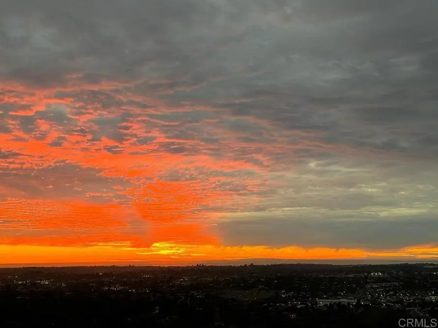 2068 Camino Culebra, Vista, CA 92084 - #2