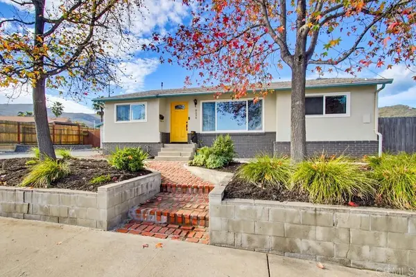 8534 Sandstone, Santee, CA 92071