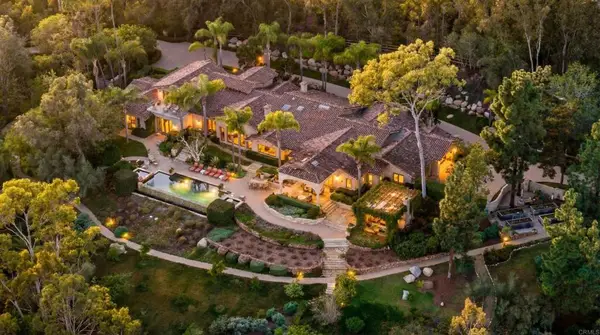 4724 El Aspecto, Rancho Santa Fe, CA 92067
