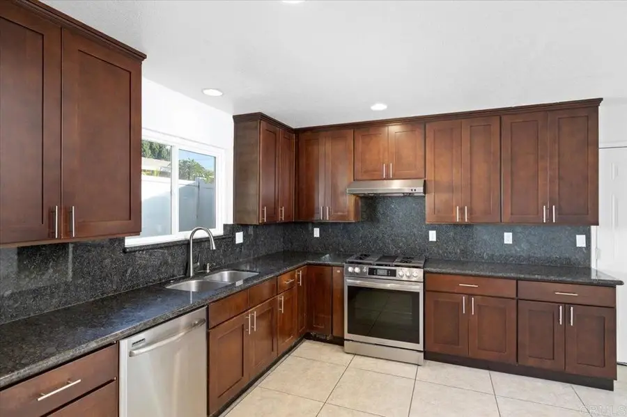 19065 Envoy Ave, Corona, CA 92881 - #3