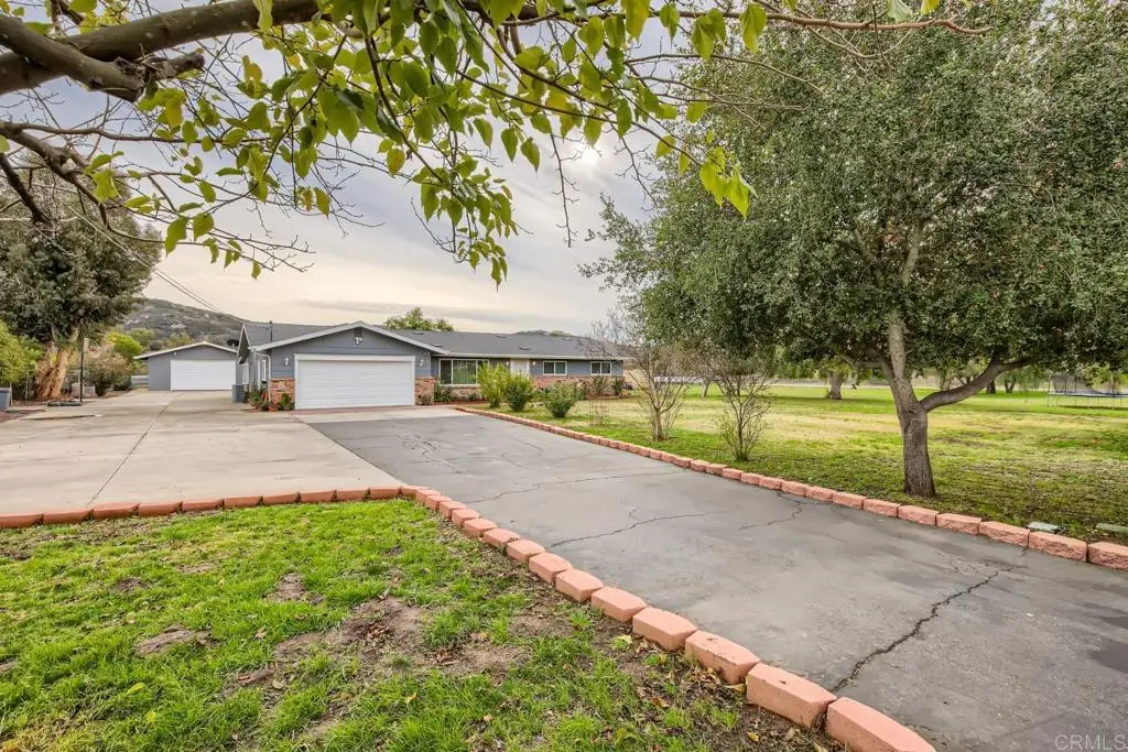 29807 Valley Center Rd., Valley Center, CA 92082 - Image #1