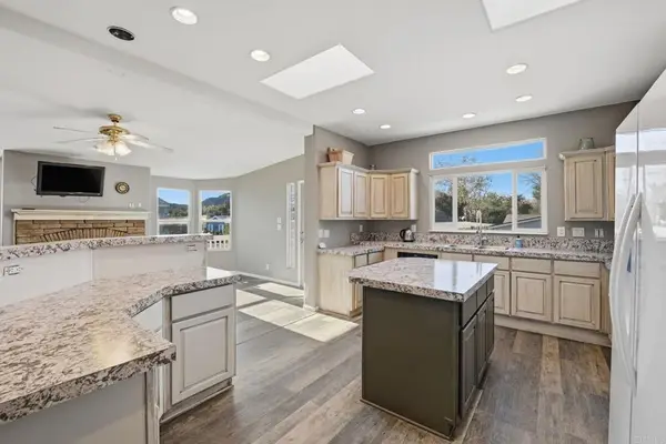 1301 S Hale Avenue #SPC 41, Escondido, CA 92029