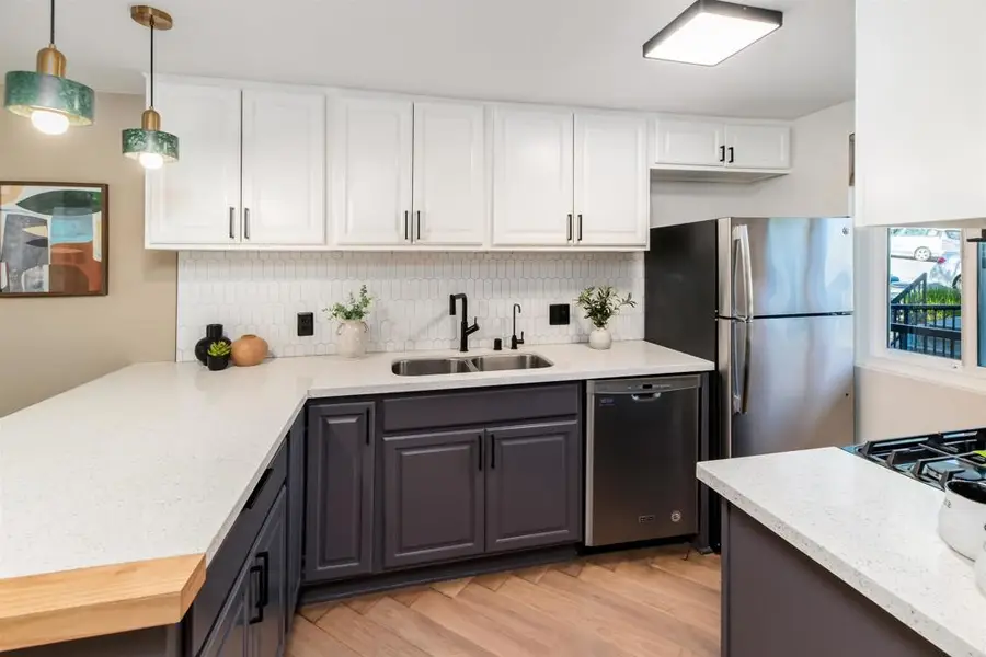 2349 Altisma Way #B, Carlsbad, CA 92009 - #3