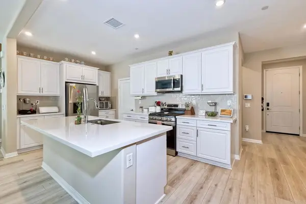 1715 Crabapple Way, Oceanside, CA 92056