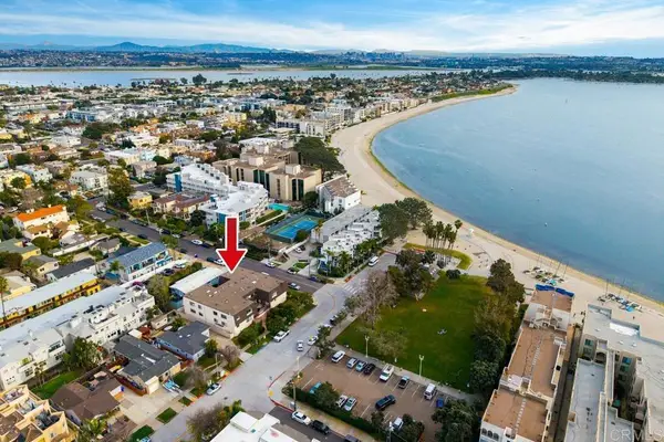 4051 Fanuel #8, San Diego, CA 92109