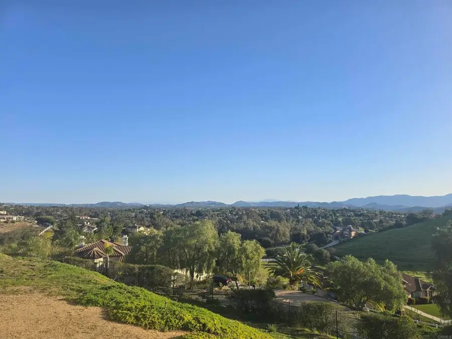 4712 Briana Court, Fallbrook, CA 92028 - Image #2